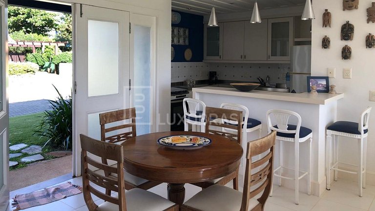 LB - BZ25 Villa Real 03 Suites Beachfront House Manguinhos B