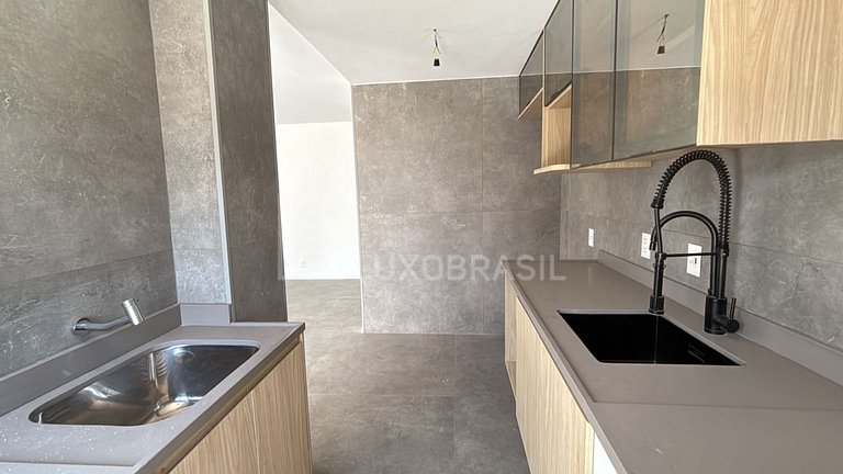 LB – RJ980 Linear Penthouse for Sale at Wave By YOO – Barra