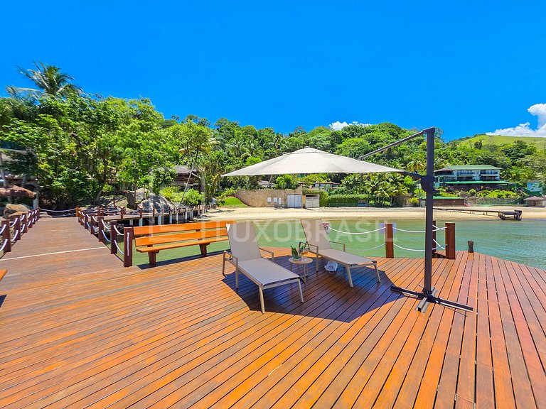 LB - MAN04 Mansion with 8 Suites for Sale, 1,700 m² – Mangar