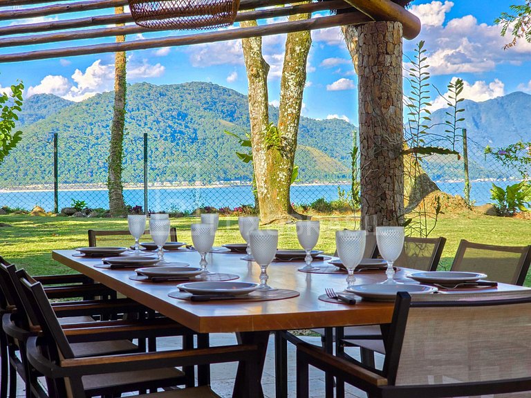 LB - MAN04 Mansión con 8 Suites en Venta, 1.700 m² – Mangara