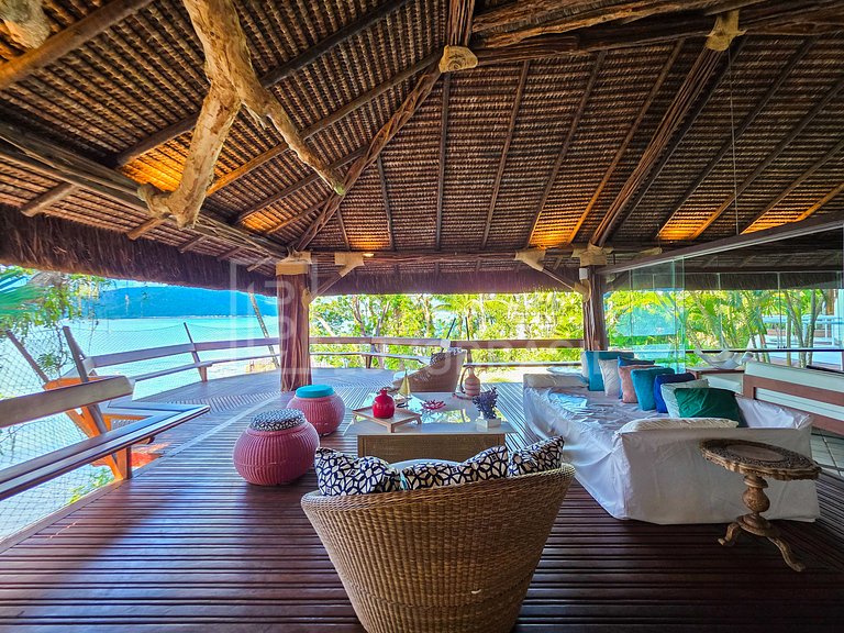 LB - MAN04 Mansión con 8 Suites en Venta, 1.700 m² – Mangara