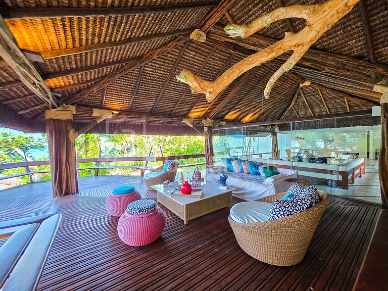 LB - MAN04 Mansion with 8 Suites for Sale, 1,700 m² – Mangar