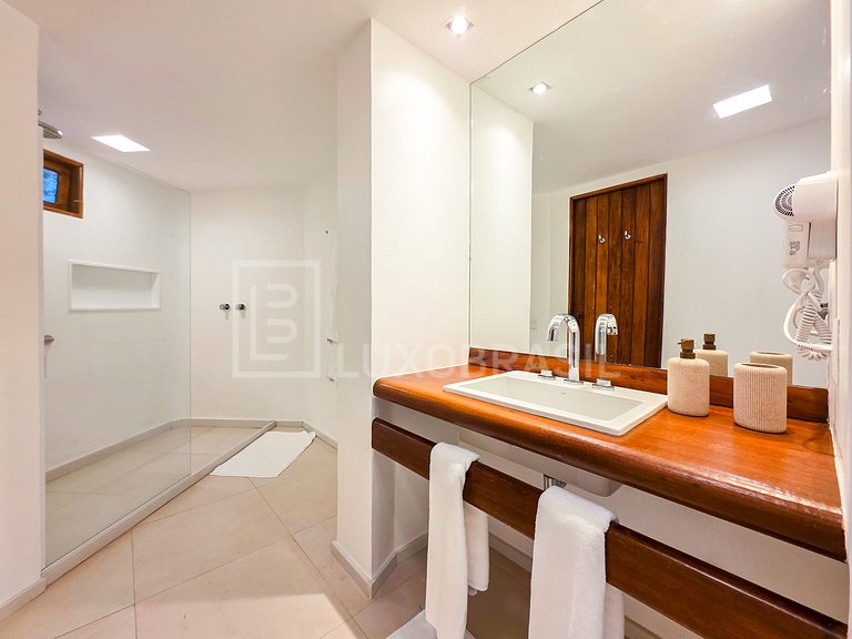 LB - MAN04 Itaoca Mansion Vacation Rental