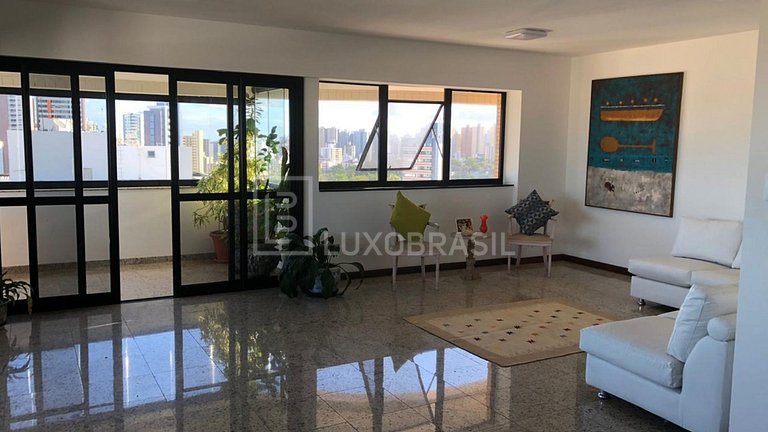 LB - BA803 | Apartamento de 244 m² en el Edificio Torrechiar
