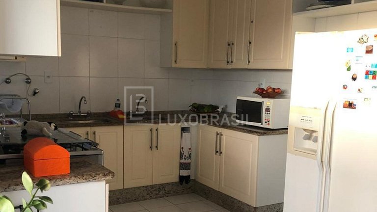 LB - BA803 | Apartamento de 244 m² en el Edificio Torrechiar