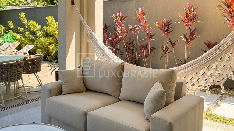 LB - RJ143 House with 4 Suites – Santa Lúcia Condominium, Ba