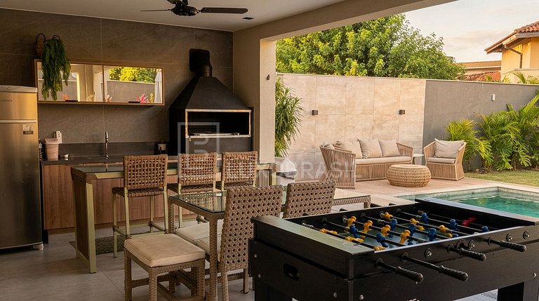 Casa 4 Suítes com Piscina no Santa Lúcia – Barra