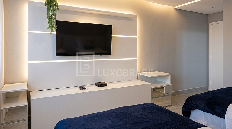 LB - RJ143 Casa con 4 Suites – Condominio Santa Lúcia, Barra