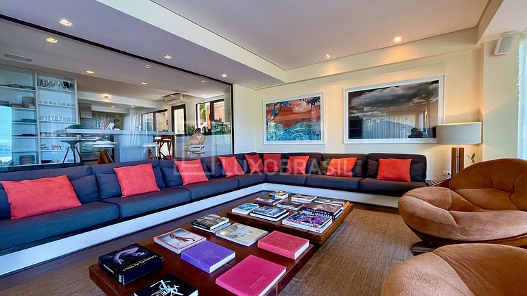 LB - RJ36 Villa Joatinga 05 Suites House Vacation Rentals