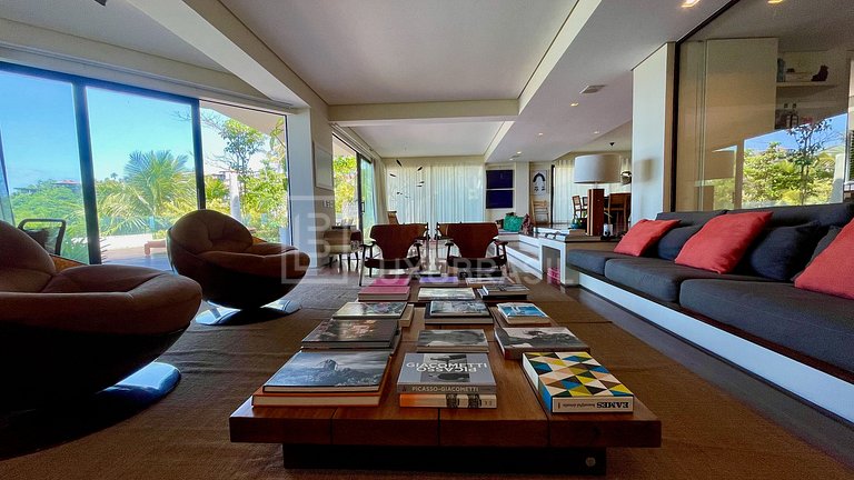 LB - RJ36 Villa Joatinga 05 Suites House Vacation Rentals