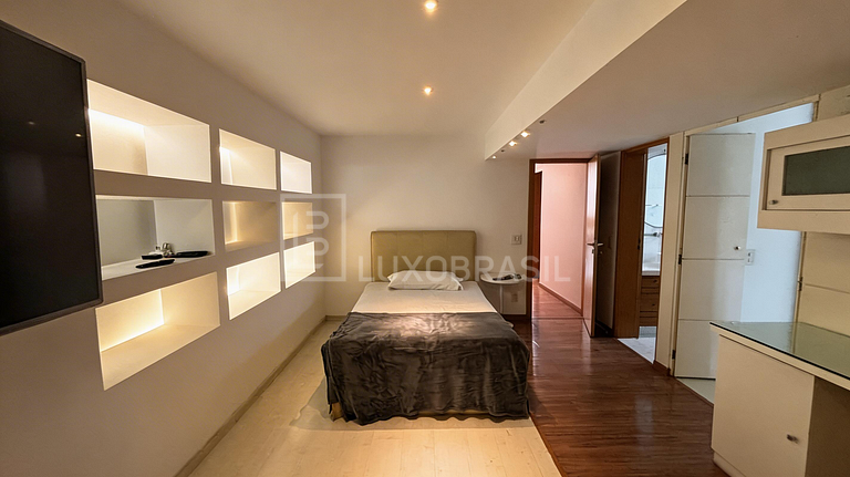 LB - RJ92 Casa con 4 Dormitorios en Alquiler, 397 m² - Barra