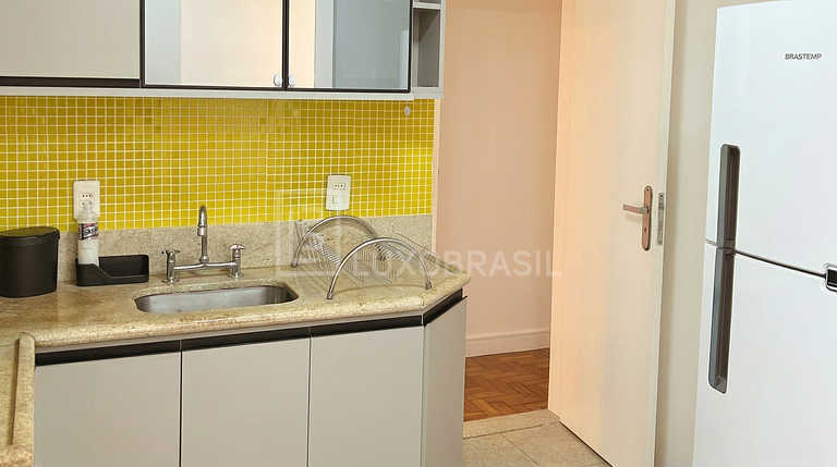 LB - RJ158 Apartamento no Leblon 03 Quartos Aluguel de Tempo