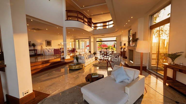 Casa de Luxo com Vista 360º na Joatinga | LUXOBRASIL