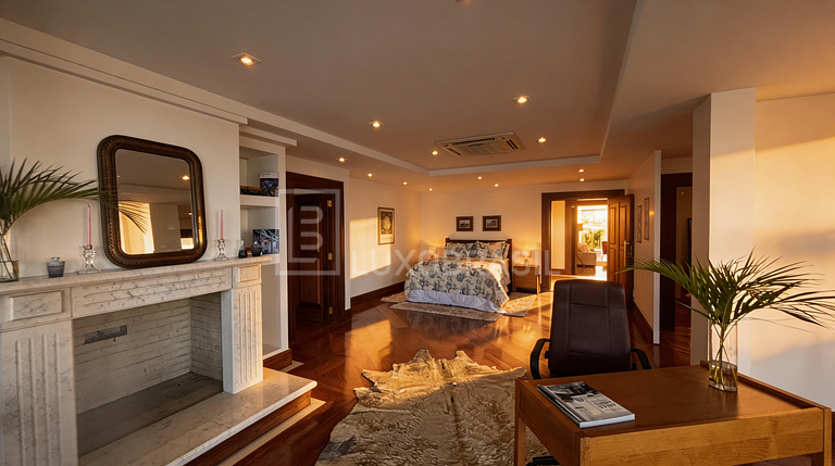 LUXOBRASIL #RJ80 – Modern House in Joá with Ocean View is th