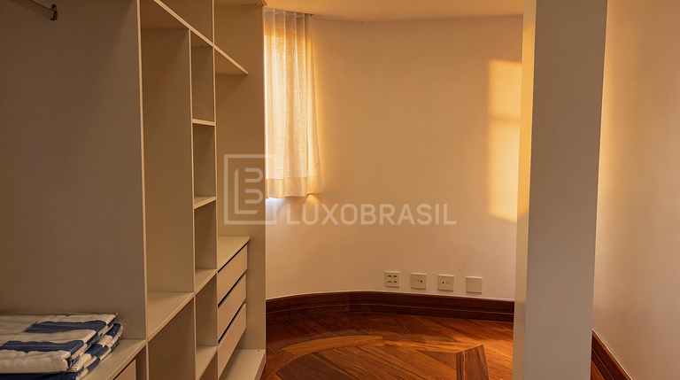 LUXOBRASIL #RJ80 Casa Moderna en Joá con Vista al Mar es el