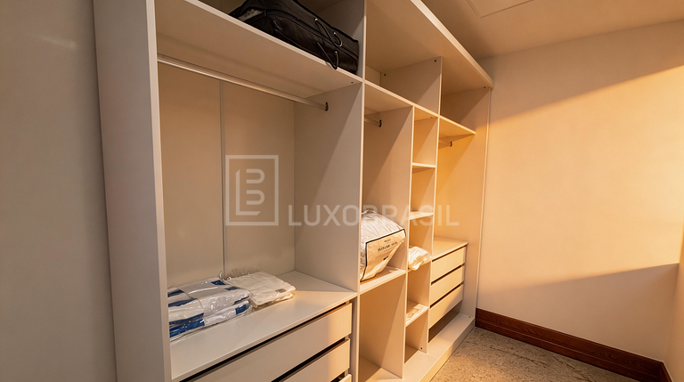 Casa de Luxo com Vista 360º na Joatinga | LUXOBRASIL