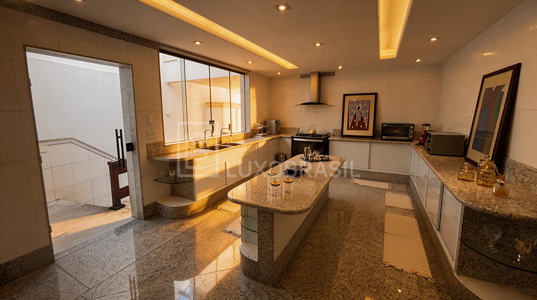 Casa de Luxo com Vista 360º na Joatinga | LUXOBRASIL