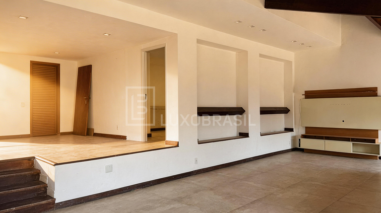 LUXOBRASIL Aluga Casa na Joatinga | 3 Quartos e Vista Mar