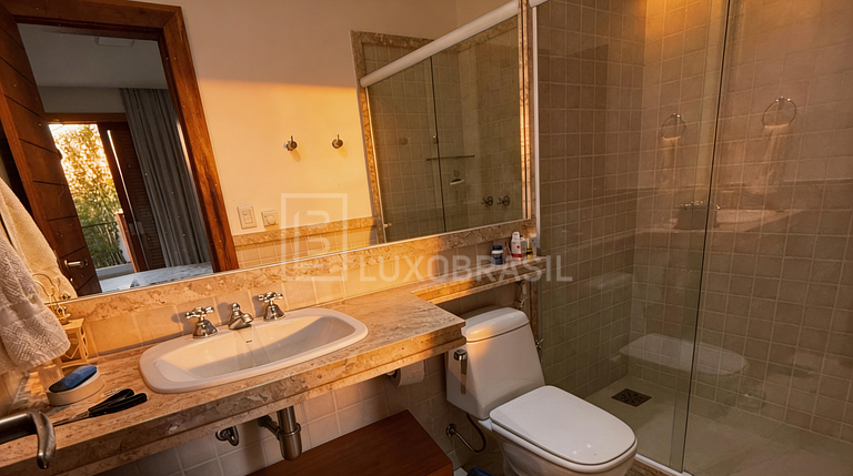 LB - PET801 Casa de Lujo en Condominio Bela Vista con Vista