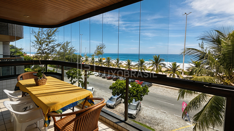 LB - RJ1015 Apartamento Frente Mar 02 Quartos Recreio à Vend