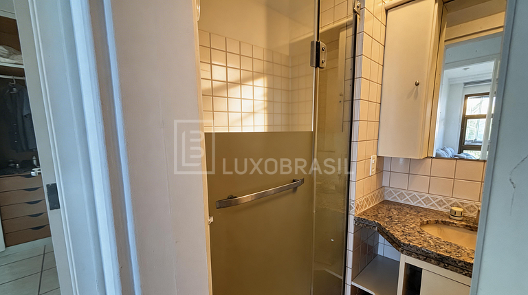 LB - RJ1015 Oceanfront 2-Bedroom Apartment for Sale in Recre