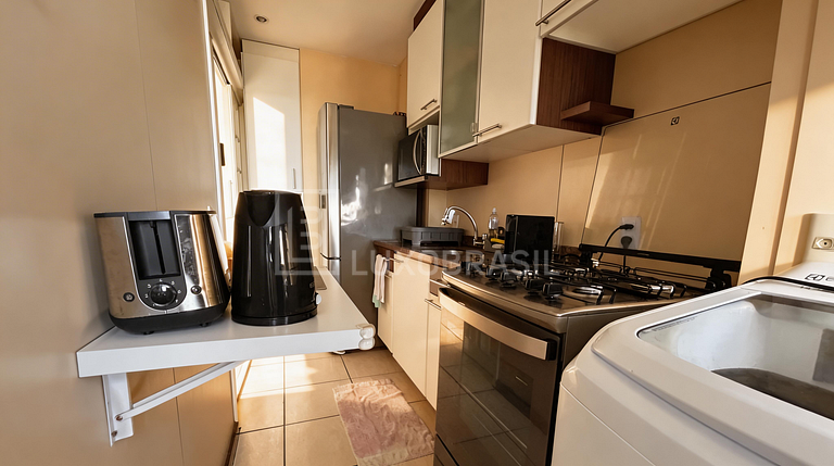 LB - RJ1015 Oceanfront 2-Bedroom Apartment for Sale in Recre