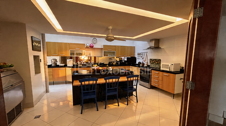 LB - RJ849 Mansion in Joá 04 Suites House Season Rent