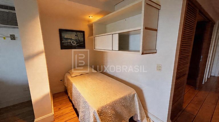 Mansão Exclusiva no bairro Joá com 04 Suítes