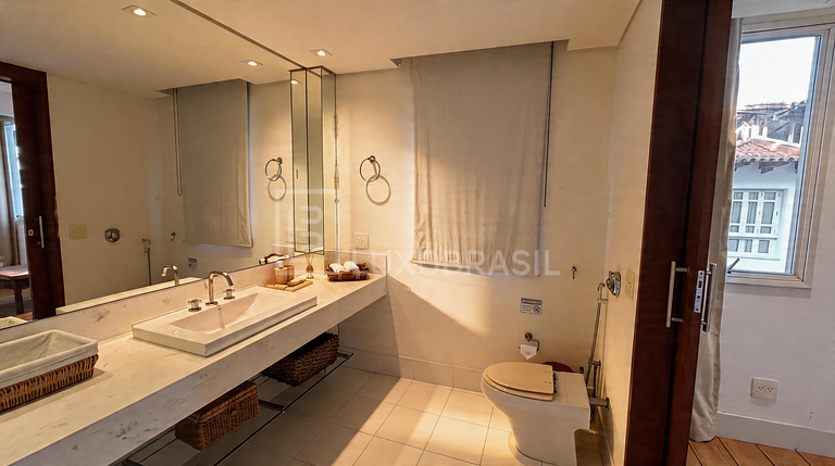 LB - RJ849 Mansion in Joá 04 Suites House Season Rent