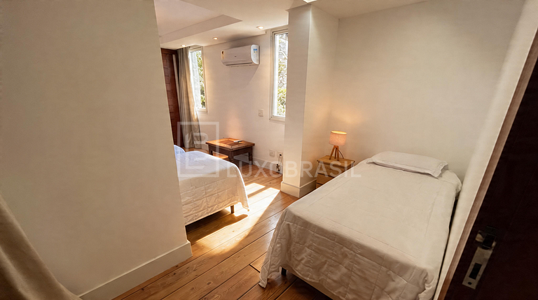 LB - RJ849 Mansion in Joá 04 Suites House Season Rent