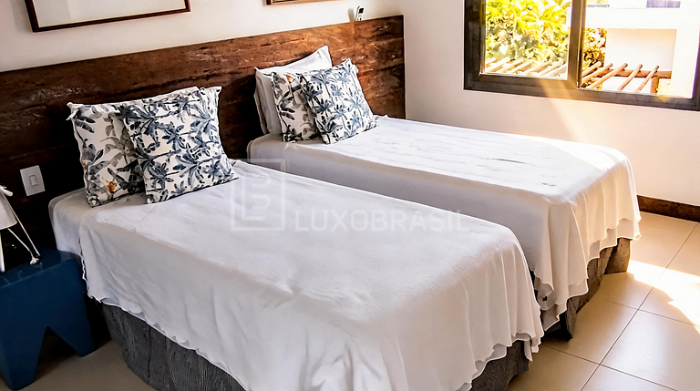 BA05 - Villa Blue Horizon Vacation Rental