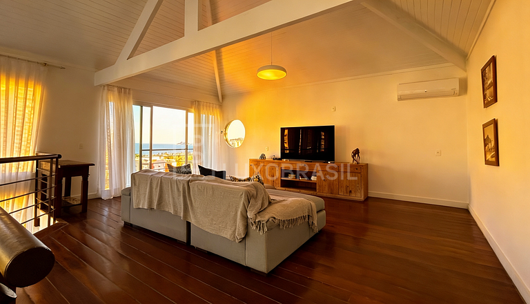 LB - RJ136 Infinite View House Vacation Rental