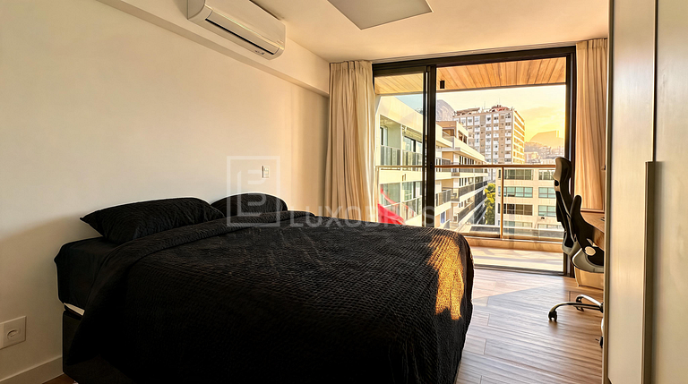 Cobertura Duplex 2 Suítes à Venda no Leblon | LUXOBRASIL