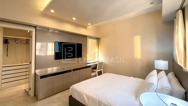 LB - RJ1020 Apartamento à Venda 04 Quartos Copacabana