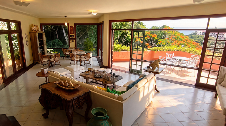 LB - BZ800 | 6-Bedroom Marina de Búzios Waterfront Villa for