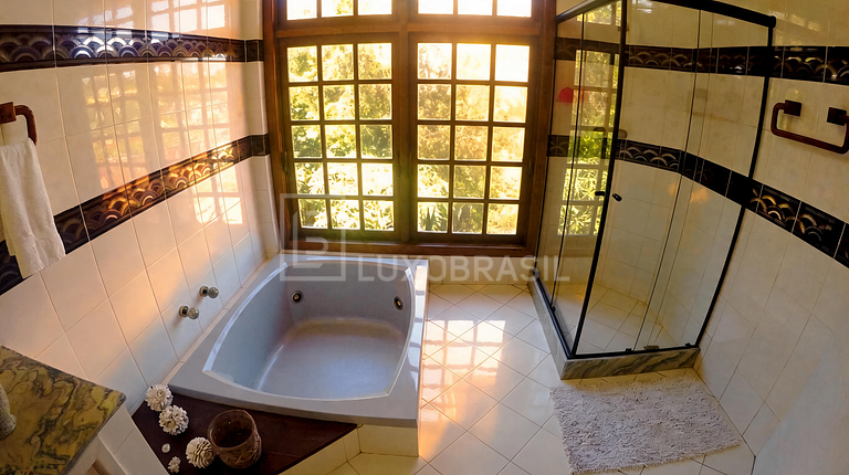 LB - BZ800 | Casa de 6 Suites en Marina de Búzios en Venta