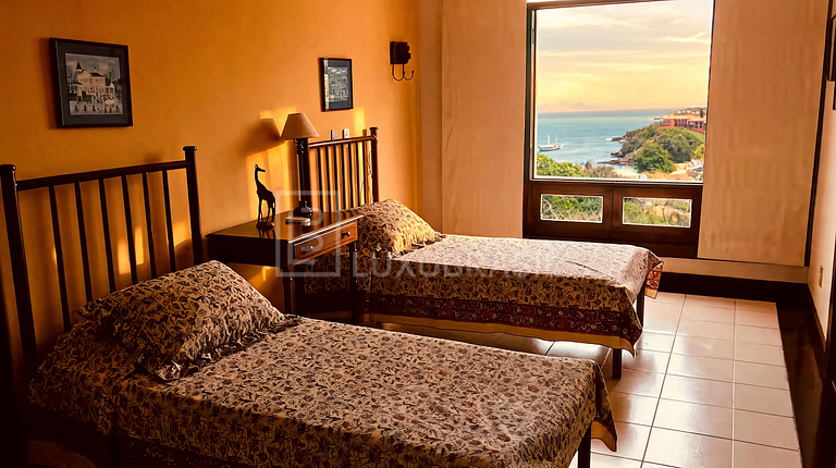 LB - BZ800 | Casa de 6 Suites en Marina de Búzios en Venta