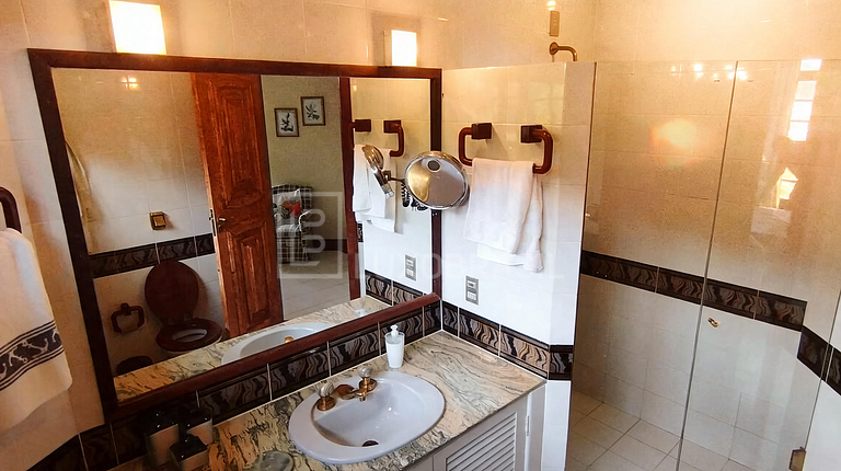LB - BZ800 | Casa de 6 Suites en Marina de Búzios en Venta