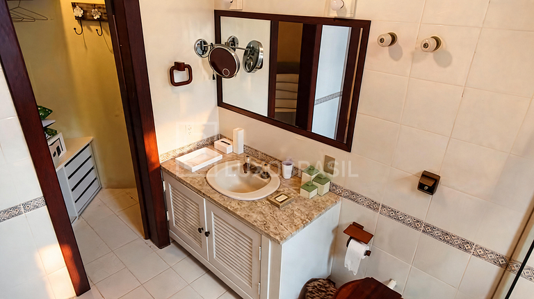 LB - BZ800 | Casa de 6 Suites en Marina de Búzios en Venta