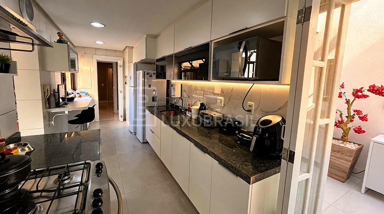 LB - RJ1021 | Ático Dúplex de 330 m² en Jardim Oceânico en V