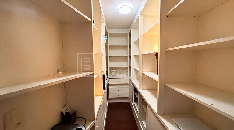 LB - RJ1022 Casa Tríplex de 5 Suites en Venta en Itanhangá