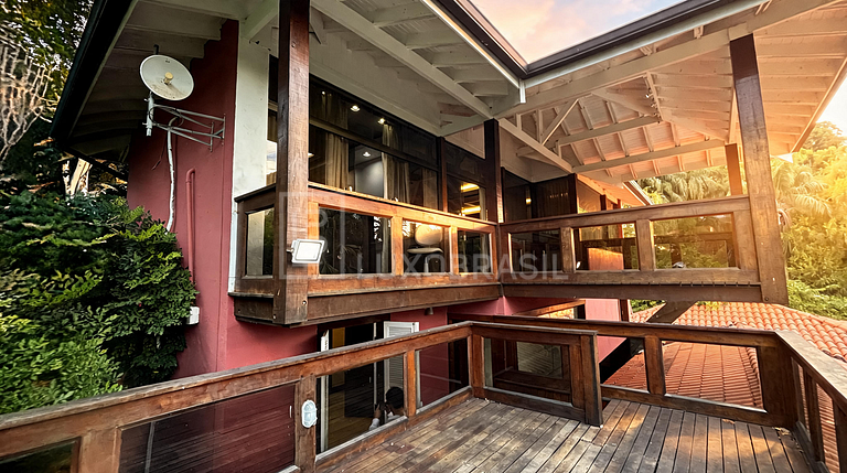 Casa de Luxo à Venda no Itanhangá | 5 Suítes