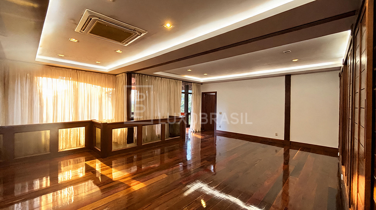 Casa de Luxo à Venda no Itanhangá | 5 Suítes