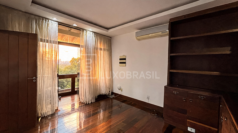 Casa de Luxo à Venda no Itanhangá | 5 Suítes