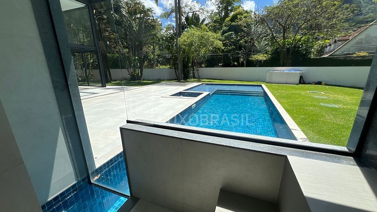 LB-RJ1024 | Modern 5-Suite House for Sale in Itanhangá
