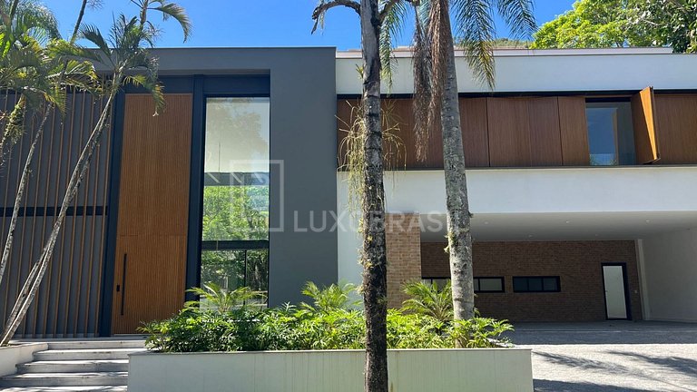 LB-RJ1024 | Modern 5-Suite House for Sale in Itanhangá