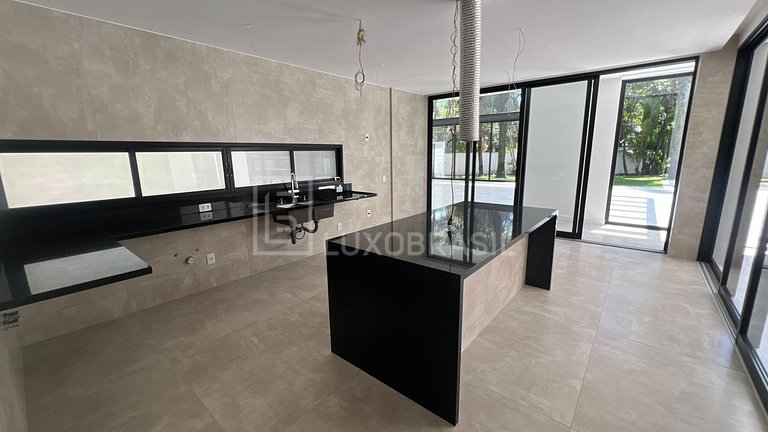 LB-RJ1024 | Casa Moderna de 5 Suites en Venta en Itanhangá