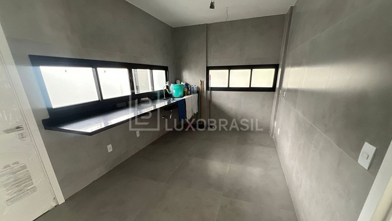 LB-RJ1024 | Modern 5-Suite House for Sale in Itanhangá