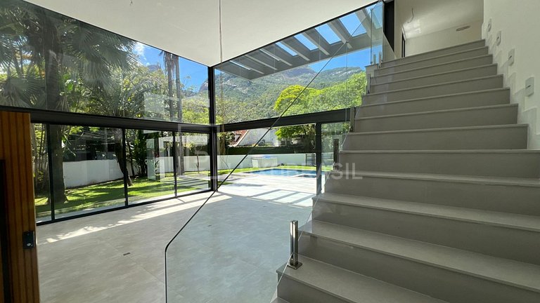 LB-RJ1024 | Modern 5-Suite House for Sale in Itanhangá