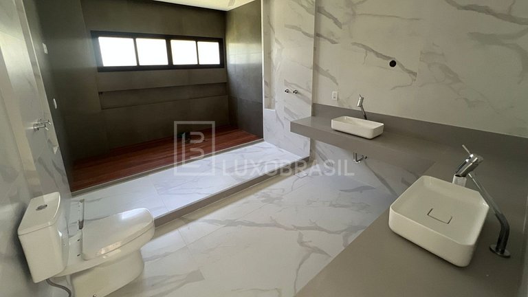 Casa de Luxo no Itanhangá com Vista para Pedra da Gávea